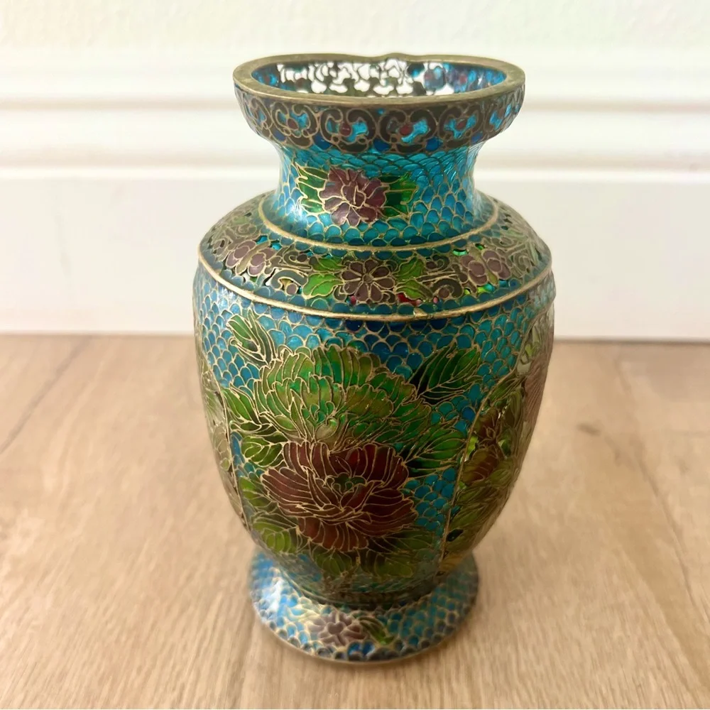 RARE Vintage Antique Openwork Chinese cloisonné enamel Vase‎ 6.25” floral AS IS